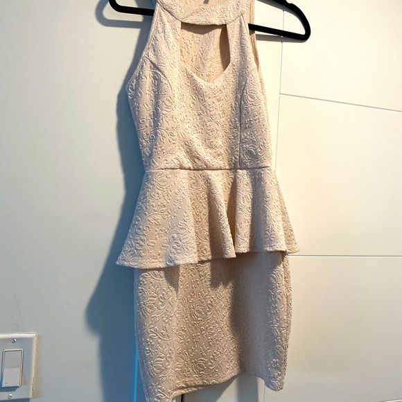 Charlotte Russe Dresses & Skirts - Charlotte Russe Beige Party Dress size 2